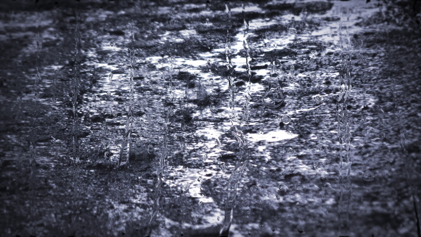 Raindrops Falling In Puddles On の動画素材 ロイヤリティフリー Shutterstock