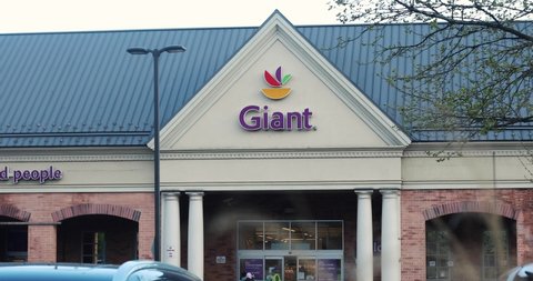 Bethesda, Maryland / USA - April 1, 2020: Giant remains open during the COVID-19 pandemic. Grocery stores are considered an essential business.