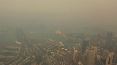 Sydney Covered in Smoke - CBD to Opera House Flight
