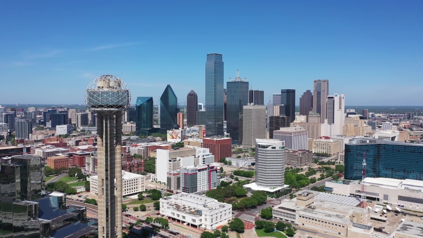 reunion tower drone show