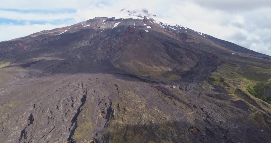 View to Villarrica Volcano, Pucon / Chile. 4K.