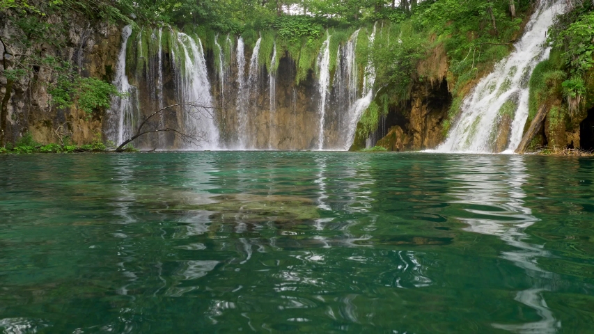 Turquoise-colored lakes at Plitvice Lakes National Park, Croatia image ...