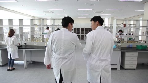 Cheongju, Republic of Korea
September 9, 2019 Korea Cosmetic Co., Ltd.
Researchers are entering the R & D center