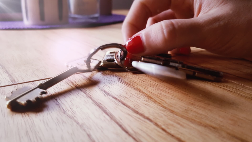 Pick up keys. Ключ футаж. Keys on the Table.