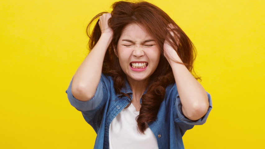 scared-chinese-girl-4k-hd-shutterstock