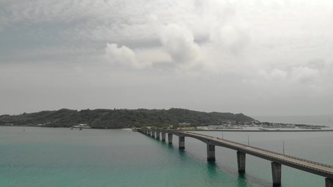 Japan The bridge that connects to Okinawa Island The sea is beautiful