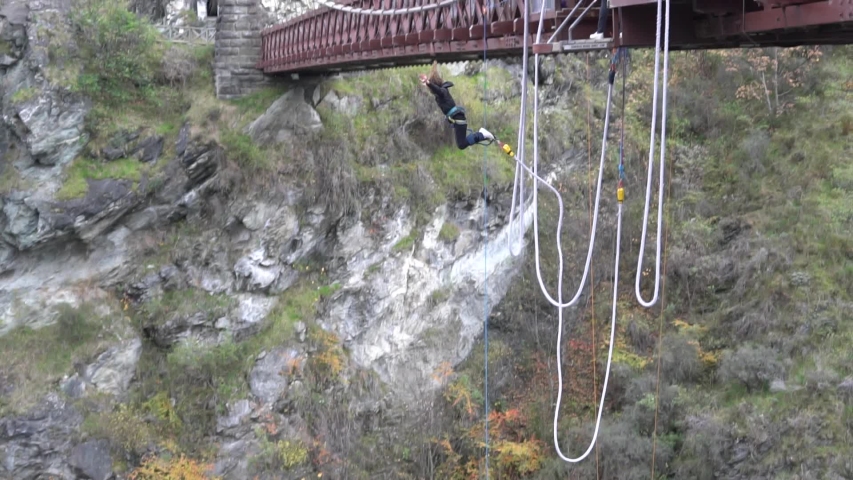 Bungee jumping Kawarau Bridge