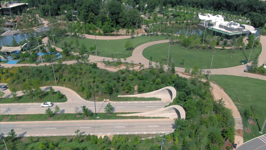Tulsa, Oklahoma, USA. Aerial: The Gathering Place park on Riverside Drive.