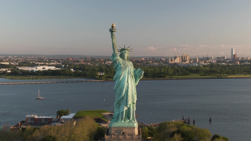 Statue of Liberty - New York City, USA famous landmark  Royalty-Free Stock Footage #1052659847