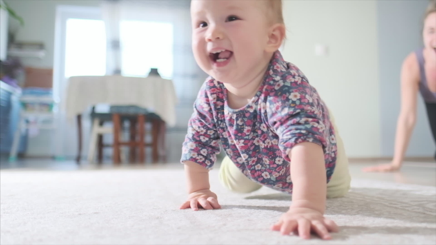 Baby crawling Stock Video Footage - 4K and HD Video Clips | Shutterstock