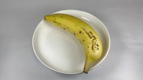 banana, close up food video