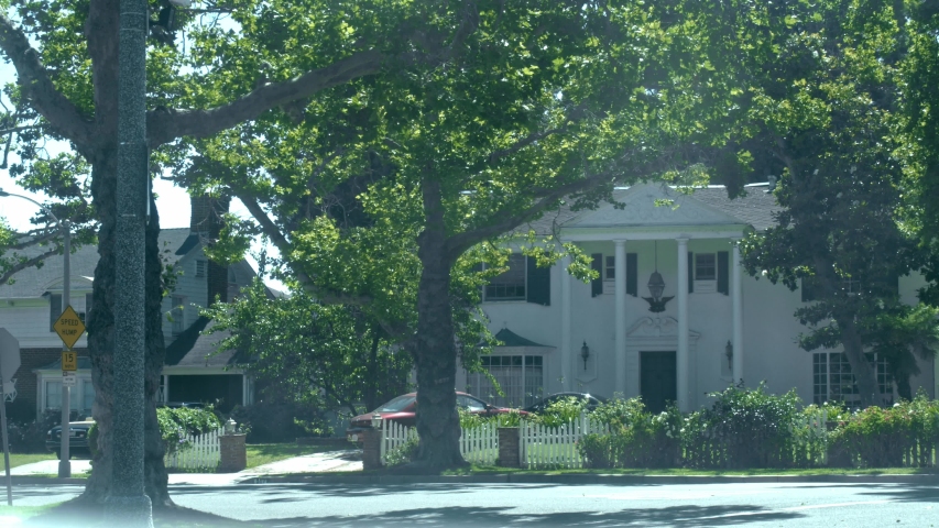 Old style American Neighborhood - Americana
