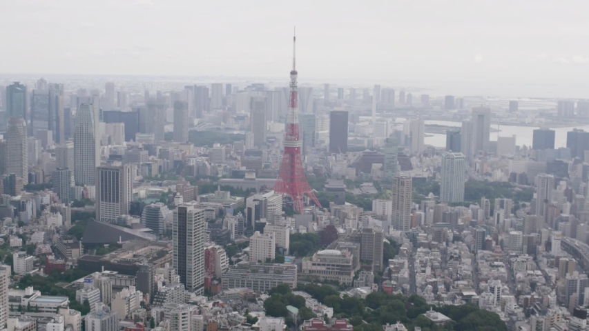 Tokyo Tower and skyline handheld
