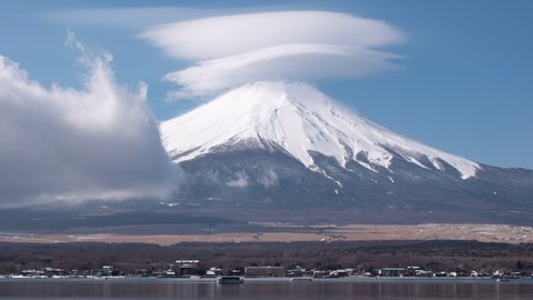 Lenticular Clouds on Top of Mt. Fuji over Lake Yamanaka (Time Lapse/Zoom In)