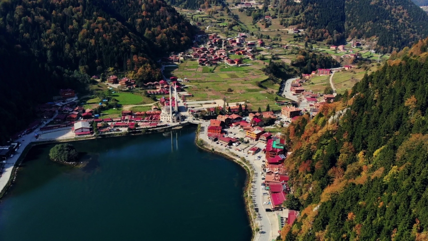 Lake Louise Landscape with mountains and resort image - Free stock photo - Public Domain photo ...