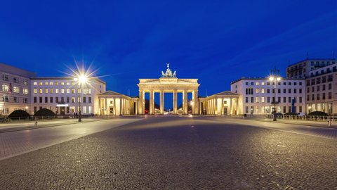 Night to Day Time Lapse of Brandenburg Gate, Berlin, Germany