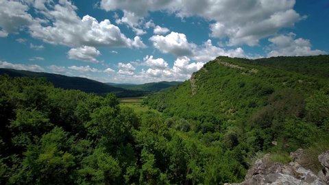 Hyperlapse video of the Yantra river meanders near the Balkan mountain