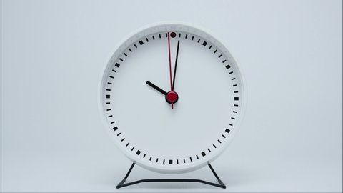 White Alam clock 10 o'clock, Time lapse moving fast, Time concept.