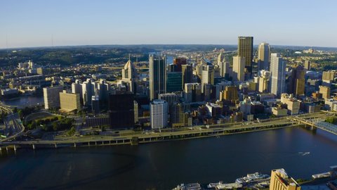4K Footage of Downtown Pittsburgh at Sunset in Summer From Mount Washington