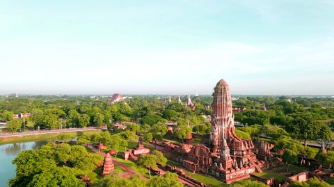 Buildings older than 100 years Wat Phra Ram and Wat Phra Si Sanphet Is a temple that has been registered as a world heritage In Phra Nakhon Si Ayutthaya Province, Thailand, Asia