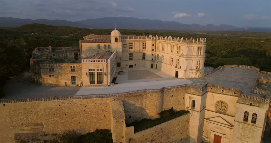 Grignan castle lateral flight, Drôme, France