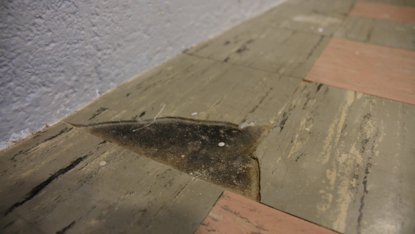 Broken Asbestos Tile Ed Floor, How To Fix Broken Asbestos Tile