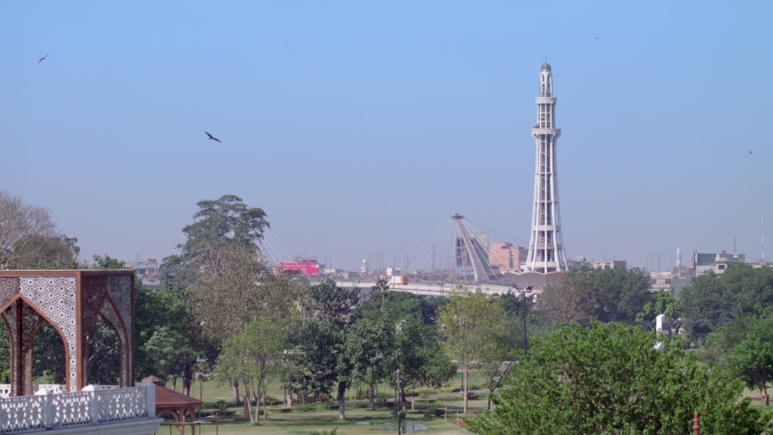 Minar-e-Pakistan is a national monument located in Lahore. Tower reflects a blend of Mughal/Islamic and modern architecture. Shot taken from across the bridge. (Public Property)