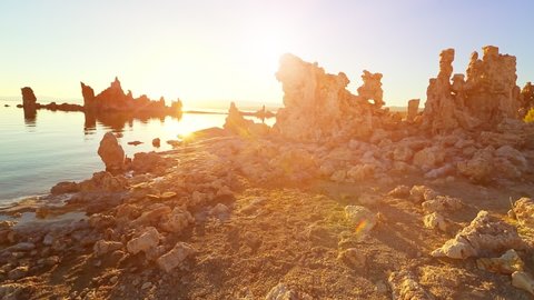 Mono Lake stalagmites at dawn. Sedimentary formations in the sunlight of the morning. The Mono Lake Tufa State Natural Reserve in California, United States, besides the Yosemite National Park.