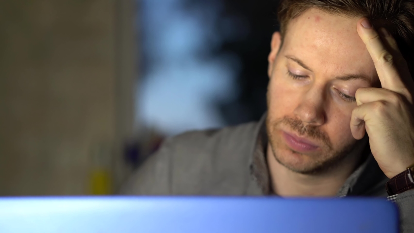 Нарколепсия. Tired фото. Приятная усталость. Видео tired. Видео tired.