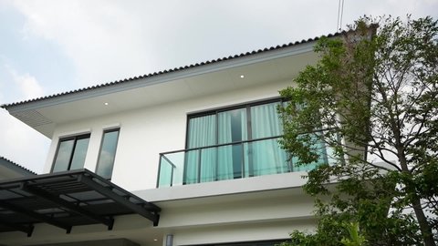 White Modern Contemporary Home Exterior Design