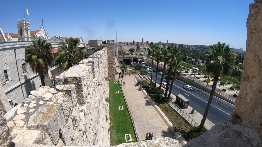 Jerusalem - Timelapse - Old town wall between new gate and jaffa gate