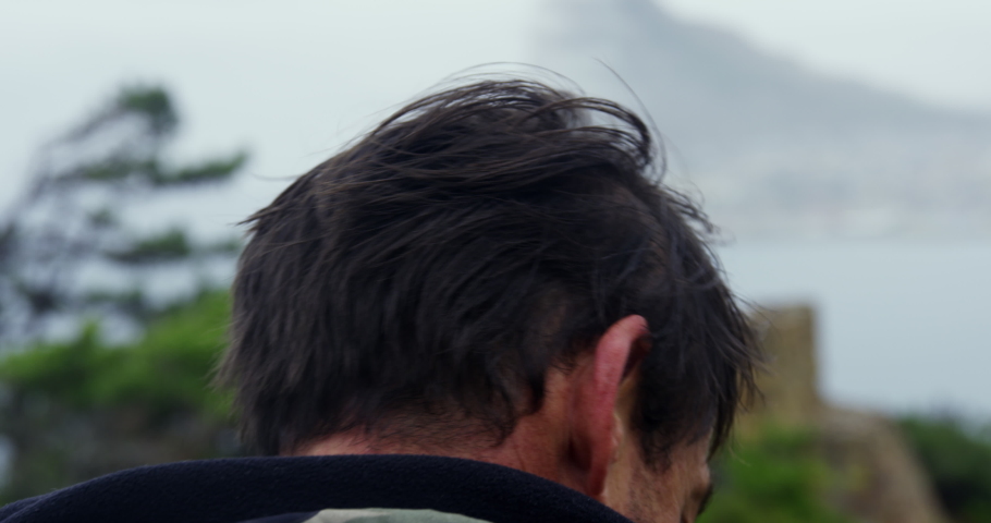 CU WS R/F Man looking at landscape / Cape Town, South Africa