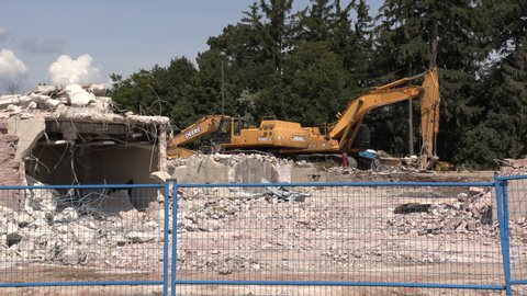 Guelph, Ontario, Canada August 2020 Rubble of closed hotel and conference centre in COVID 19 pandemic recession 
