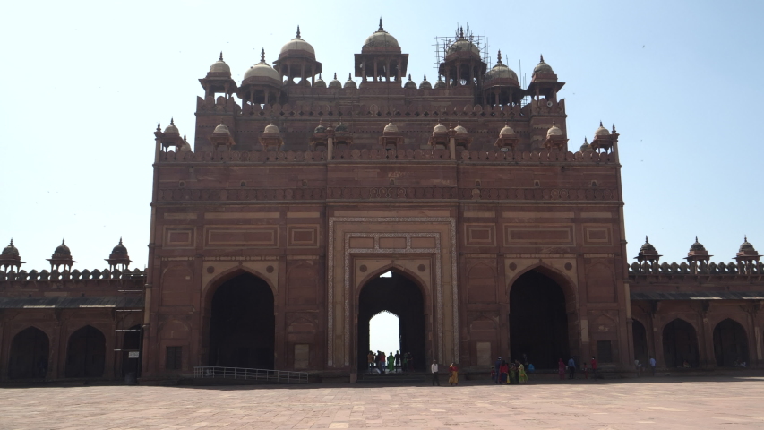 historic buland darwaza gate at fatehpur sikri near agra, india