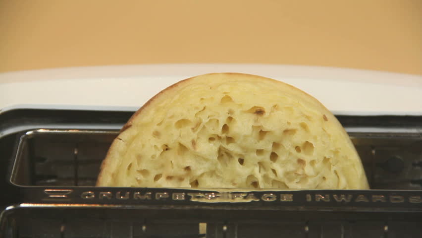toaster crumpet