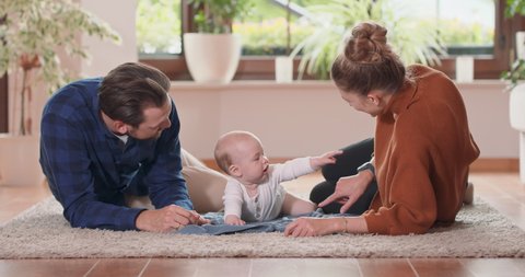 The Conflict Between A Boy Video De Stock 100 Libre De Droit Shutterstock