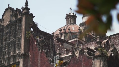 4K Rotating View From Right to Left of One Side of The Mexico City Cathedral During a Sunny Day