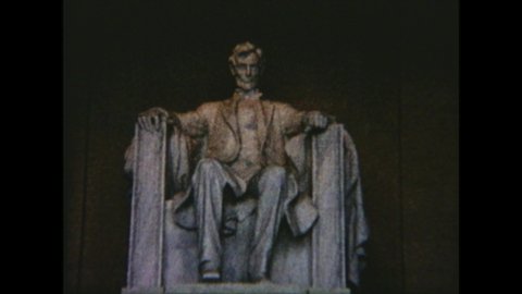 Us / Washington - 1963: Lincoln Memorial. Amateur film clip from the 1960's. 