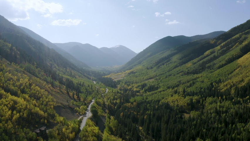 Beautiful mountains of Aspen Colorado. Autumn. 4k aerial drone footage	
