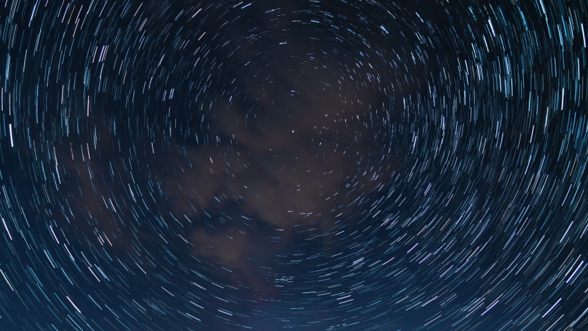Startrails Around North Star Polaris North Sky 01 Astrophotography Time Lapse