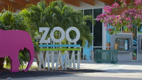 MIAMI, FL, USA - OCTOBER 1, 2020: Entrance to Zoo Miami FL USA 6k video