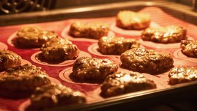 Cooking cookies in electric oven Timelapse - Powered by Shutterstock - Get 15% off with code: PIKWIZARD15