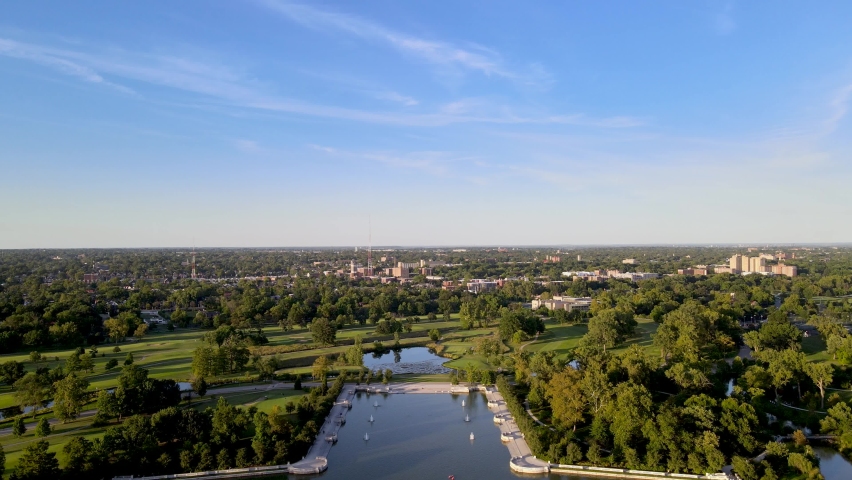 Pond and trees in St. Louis, Missouri image - Free stock photo - Public ...