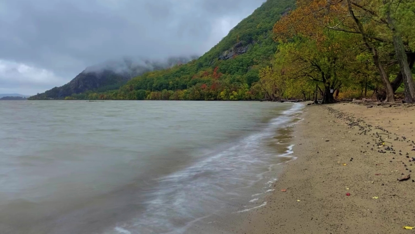 Autumn beach and cloud timelapse in New York