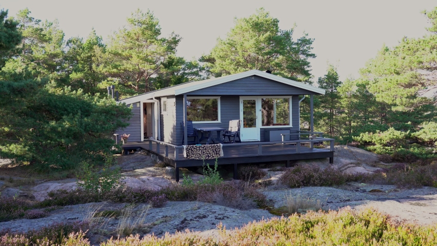 Small cabin in the woods