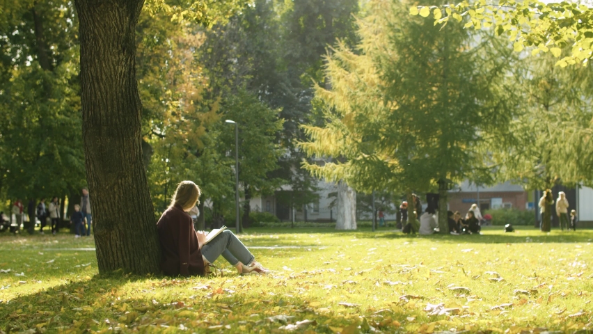 Reading the leaves. Умеренно теплая погода.