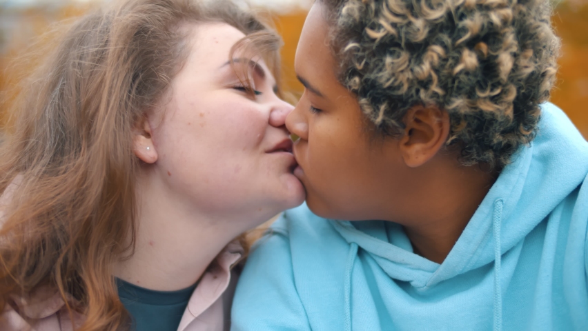 Young Lesbian Close Up Video