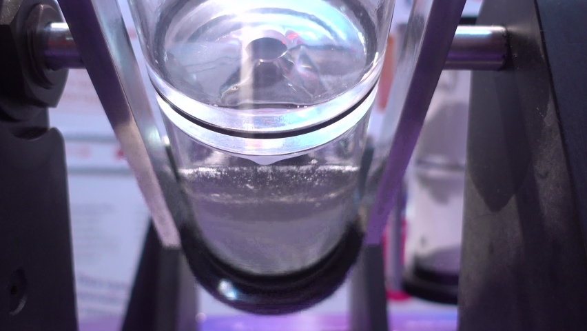 Графин "вода". Фразовые глаголы на тему путешествия. Страдательный залог упражнения. Fill into. Fill into.