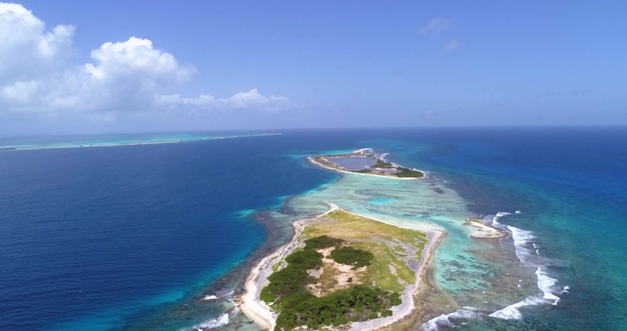 cankys island. Los roques Venezuela. Aerial view, Camera movement backwards