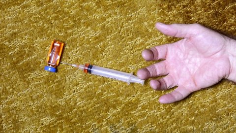 A man overdoses after injecting himself with too much of a lethal narcotic.